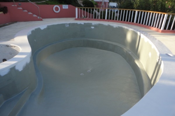 Внутренняя гидроизоляция бетонных бассейнов чаши